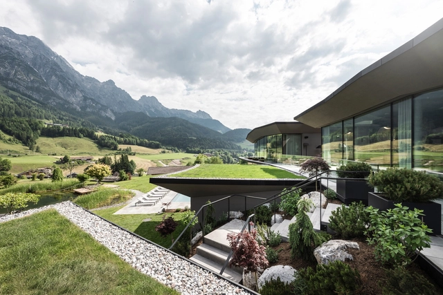 Puradies Nature Resort / NOA - Exterior Photography, Spa, Garden, Facade