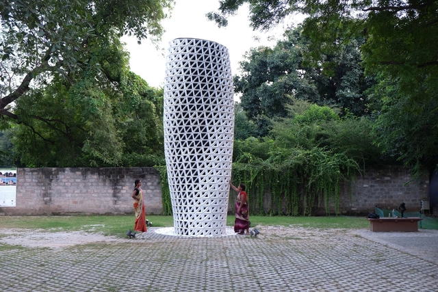 Torre usa design funcional para melhorar a qualidade do ar em cidades poluídas - Imagem de Destaque