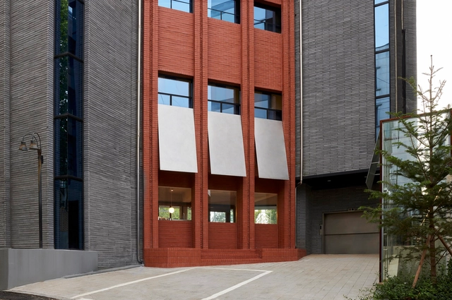 ROUNGE Showroom / ATMOROUND - Exterior Photography, Showroom, Facade