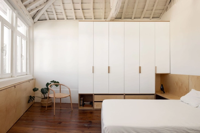 São Victor House  / COMBO Architects Studio - Interior Photography, Renovation, Beam, Bed