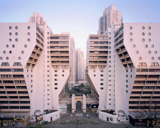 Guía de arquitectura de la ciudad de París en el siglo XX: del brutalismo al high-tech - Imagen Principal