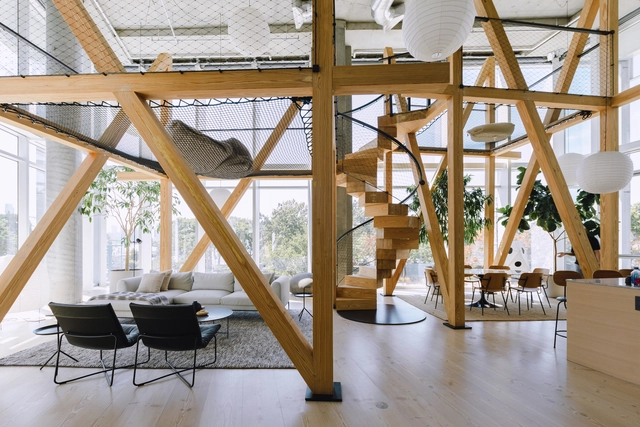 Casa del árbol urbano / NO ARCHITECTURE - Fotografía interior, Casas, Fijación Vigas, Sillas