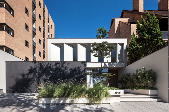 Casa Panambi / Salamanca Arquitetos - Fotografia de Exterior, Casas, Fachada