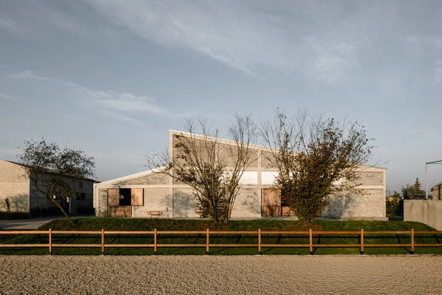 Establo / wiercinski-studio - Fotografía exterior, Establo, Cierros, Fachada
