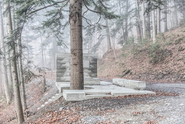 Cabaña de Masella / Marte.Marte Architects - Fotografía exterior, Memorial, Bosque