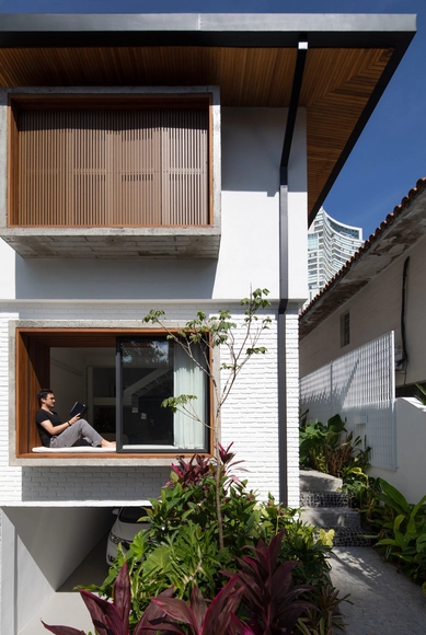 Yuji's House / Goiva - Exterior Photography, Houses, Facade, Balcony, Handrail