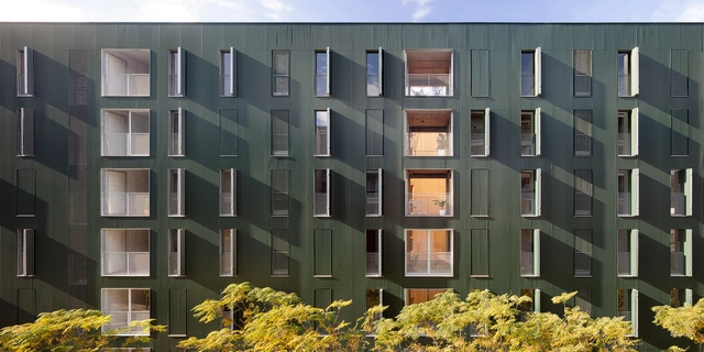 Edifício Residencial Torre Baró / DATAAE + Narch + Maira Arquitectes - Fotografia de Exterior, Apartamentos, Fachada