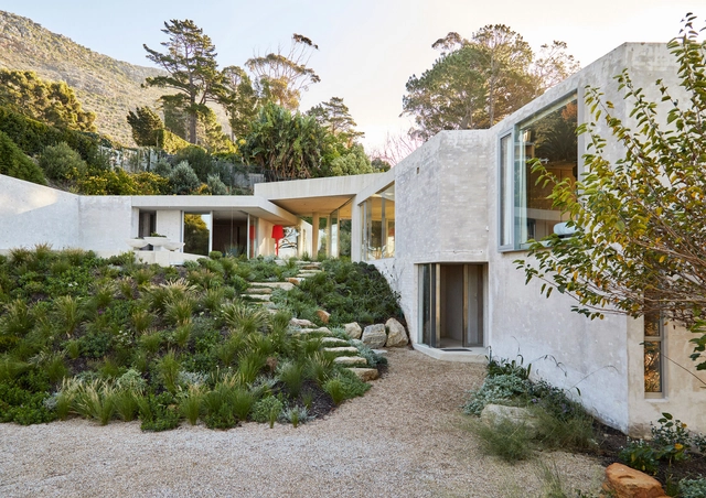 Mountain House / Chris Van Niekerk - Exterior Photography, Houses, Garden, Facade, Door