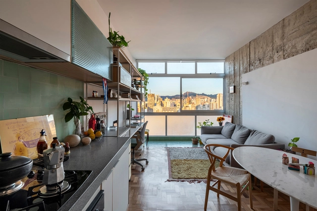 Apartamento JK / BIRI - Fotografia de Interiores, Renovação, Cozinha, Viga, Mesa, Bancada, Cadeira