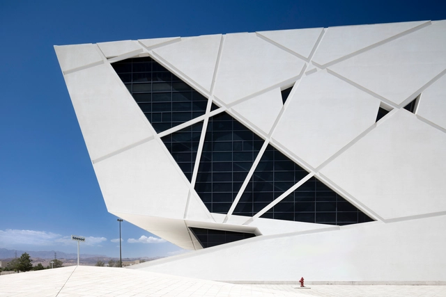Semnan 大学礼堂和图书馆 / New Wave Architecture - 建筑图, 大学, 表皮
