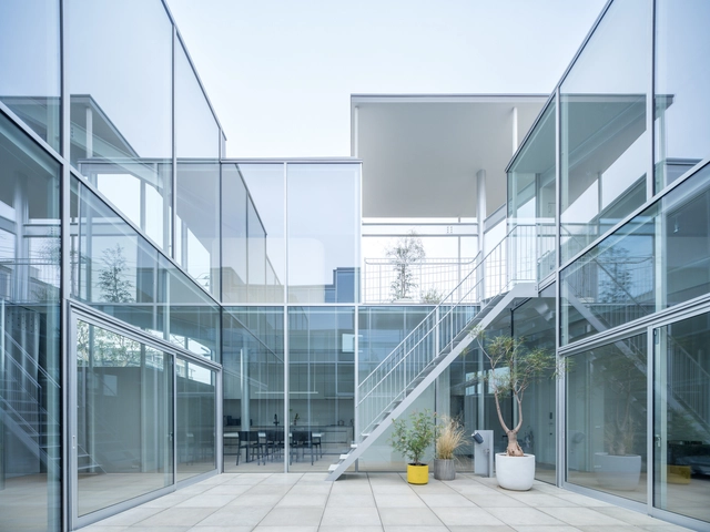 六口之家，对家人‘没有’秘密 / masafumiharigaiarchitecture - 建筑图, 独立住宅, 表皮, 扶手, 楼梯
