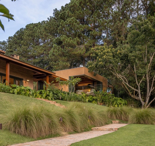 Casa Ibi / Arkitekt Associados - Fotografia de Exterior, Ampliação, Jardim, Fachada
