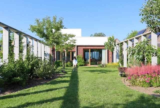 Paul and Monique House / Atelier Vens Vanbelle - Exterior Photography, Houses, Garden, Facade, Door