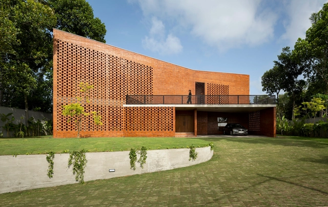 Casa Kenz / Srijit Srinivas Architects - Fotografia de Exterior, Casas, Jardim, Fachada