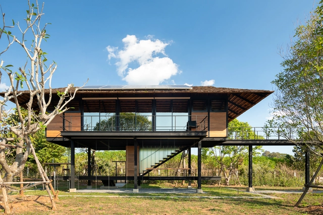 Casa Meditação & Trabalho / Arsomsilp Community and Environmental Architect - Fotografia de Exterior, Casas, Fachada