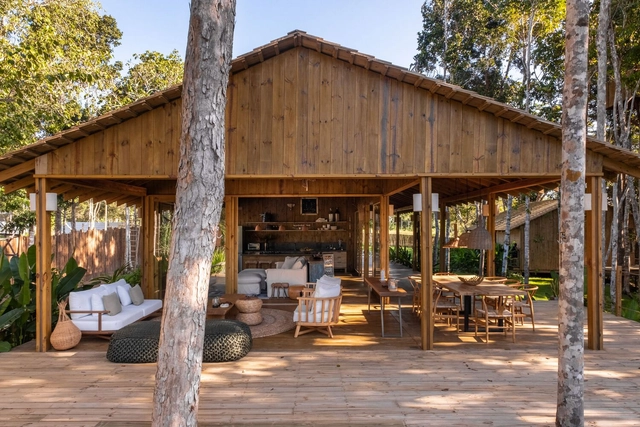 Casa Modular da Mata / kikacamasmie+arq - Fotografia de Exterior, Casas, Terraço, Viga, Mesa, Cadeira