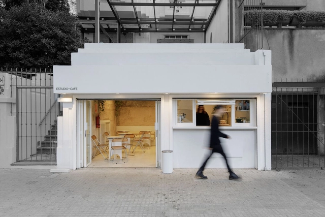 Studio-Café / Toro Arquitectos - Interior Photography, Coffee Shop, Door, Facade