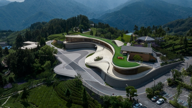 Centro de exposiciones de la ciudad del té de Sanxia / ARCHSTUDIO - Fotografía exterior, Centro De Exhibición, Jardín