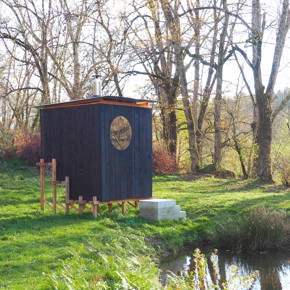 El Sauna de Veillac / Atelier AJO - Fotografía exterior, Obras De Pequeña Escala, Bosque