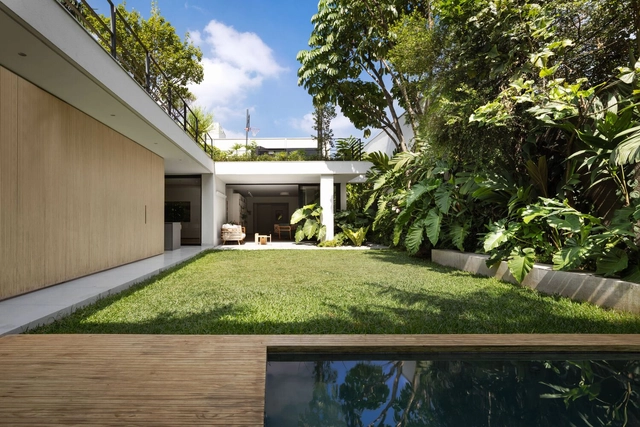 Jardim Casa Jacupiranga / Gabriella Ornaghi e Bianca Vasone Arquitetura da Paisagem - Fotografia de Exterior, Arquitetura Paisagística, Jardim, Fachada