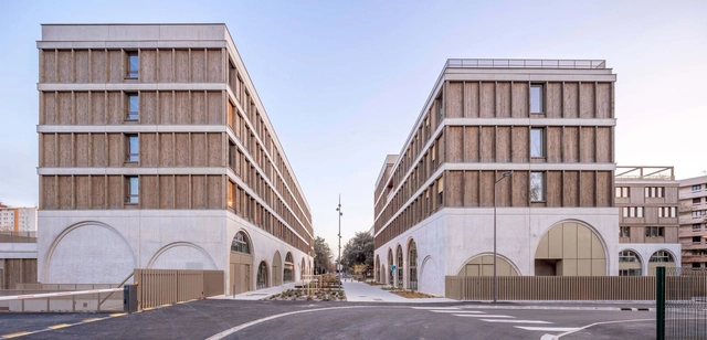 Centro Laherrère / CoBe Architecture & Paysage + WEEK - Fotografía exterior, Arquitectura De Uso Mixto, Fachada