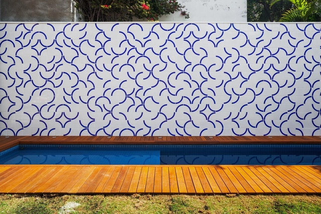 Deck molhado: inovando na arquitetura de piscinas - Imagem de Destaque
