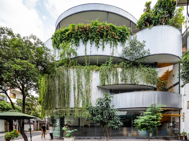 Oficina Duntax / 6717 Studio - Fotografía exterior, Arquitectura De Oficinas, Jardín, Fachada, Arco