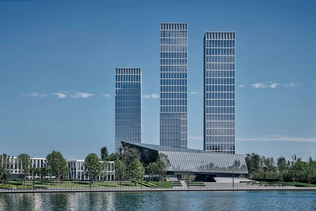 La Cadiere One Lake City Residential Buildings / SCDA Architects - Exterior Photography, Residential, Facade, Cityscape