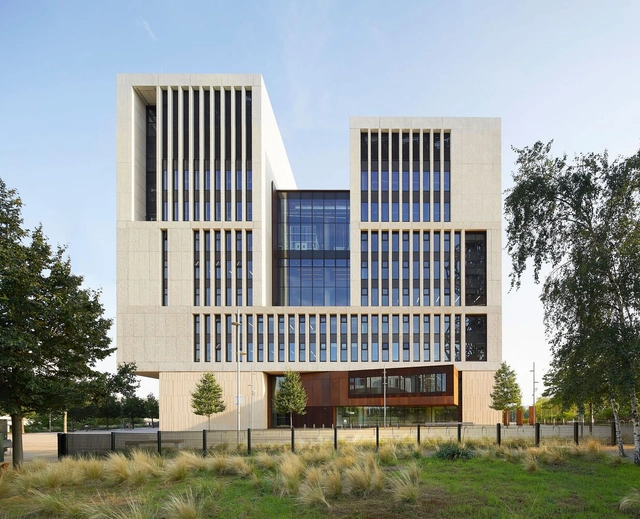 Marshgate UCL 东楼 / Stanton Williams - 建筑图, 大学, 表皮