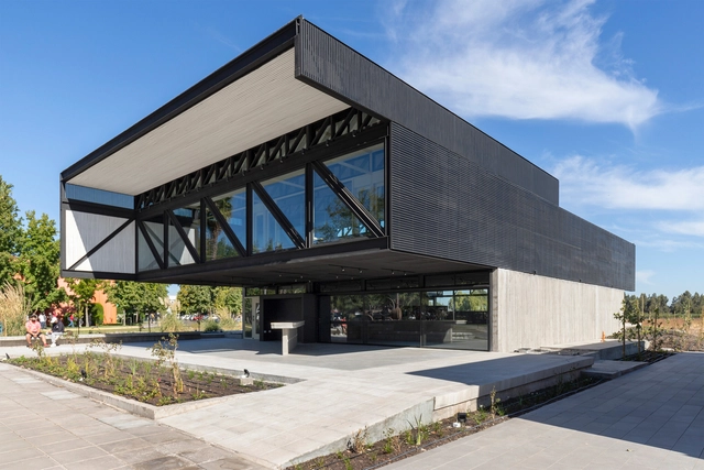 Learning Center Campus Los Niches / Carreño Sartori Arquitectos - Exterior Photography, University, Facade