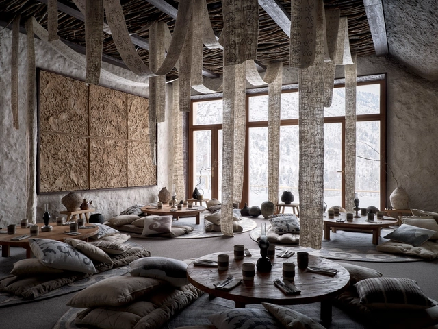 Auyl Restaurant / NAAW + DUNIE - Interior Photography, Restaurant, Beam, Table