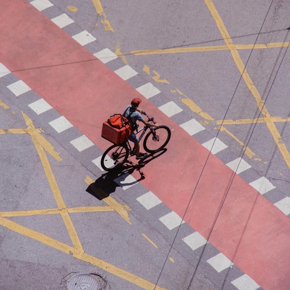 Ciclovias, entre desenho urbano e saúde pública - Imagem de Destaque
