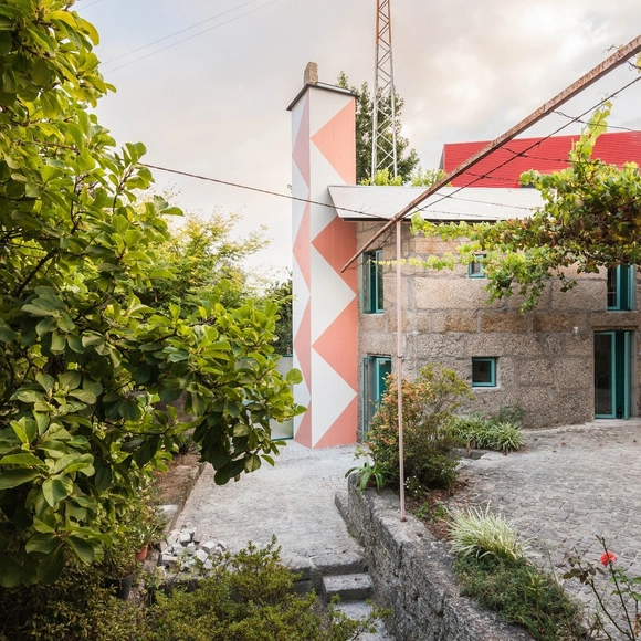 Um escritório de arquitetura ingênuo: conhecendo a obra de fala  - Imagem de Destaque