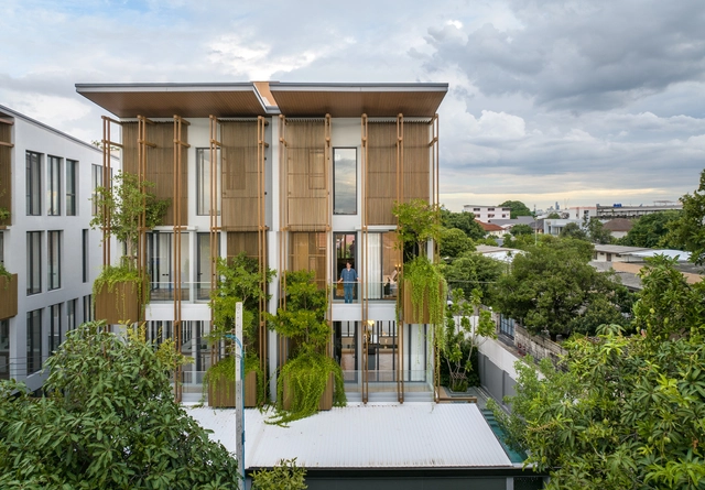 Alive Residence / Sa Ta Na Architects - Exterior Photography, Houses, Garden, Facade, Balcony