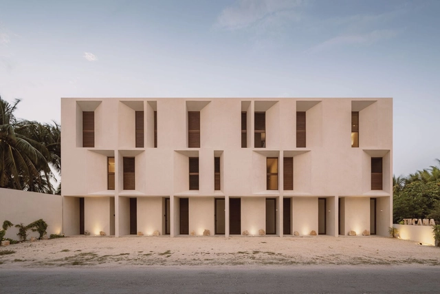 Edificio Tucana / EURK - Fotografía exterior, Residencial, Fachada, Puerta