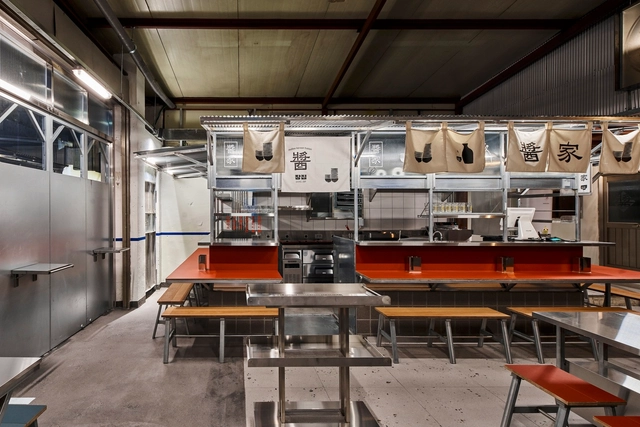 zang-zip Korean Indoor Street Bar / omo-studio - Interior Photography, Renovation, Kitchen, Table, Chair