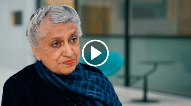 "Temos que mudar toda a definição do que é ser arquiteto": entrevista com Yasmeen Lari - Imagem de Destaque