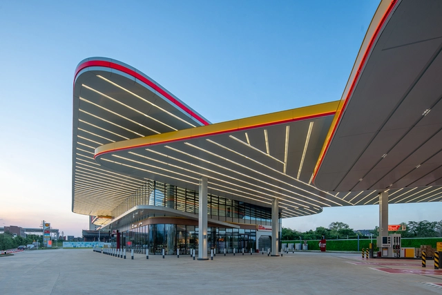 壳牌武汉综合能源站 / ATAH介景建筑 - 建筑图, 加油站, 表皮