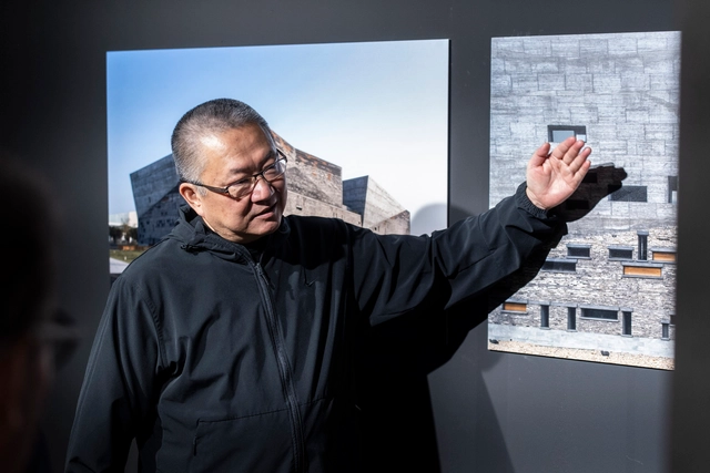 La Bienal Mugak 2023 se inaugura en San Sebastián junto al Pritzker Wang Shu y la exposición "Habitar el cambio" - Imagen Principal