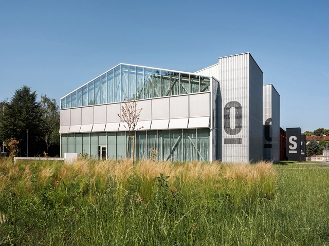 Land Registry in an Old Riding Stable / MORE Architecture - Exterior Photography, Adaptive Reuse, Facade