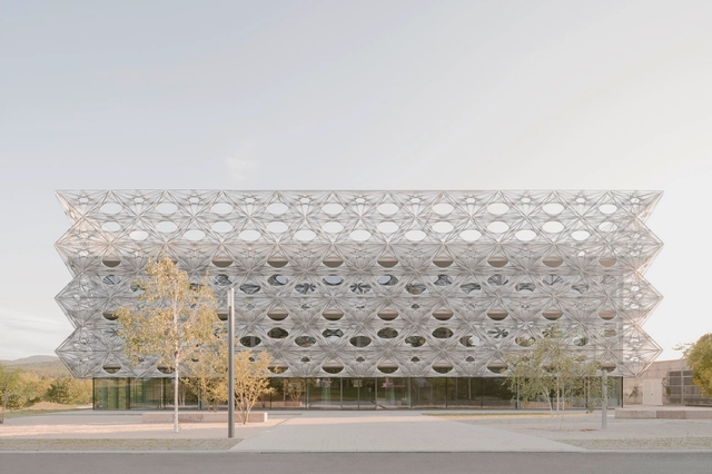 Texoversum Innovation Center  / allmannwappner + Menges Scheffler Architekten + Jan Knippers Ingenieure - Exterior Photography, Research Center, Facade