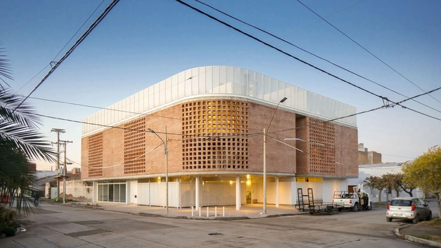 Edificio Chile 893  / Arq. Natalia Leves - Fotografía exterior, Apartamentos, Fachada