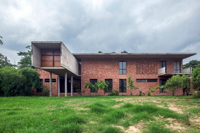 Casa Anukrom / Venna Architects - Fotografia de Exterior, Casas, Jardim, Fachada