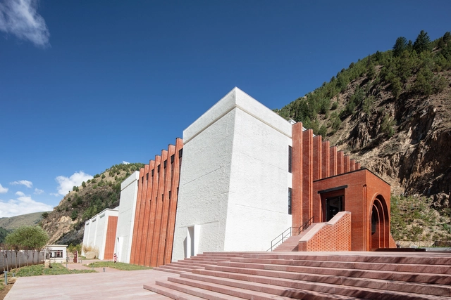 Deba Library / Zhaohui Rong Studio - Exterior Photography, Library, Facade, Stairs