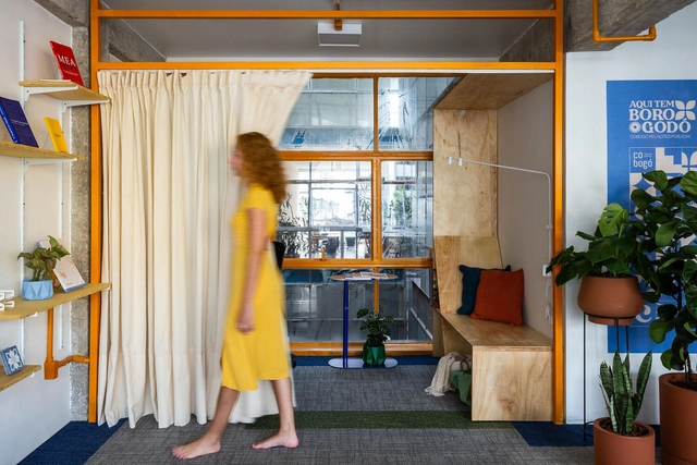 Espacios de micro-oficinas para las pequeñas empresas modernas - Imagen Principal