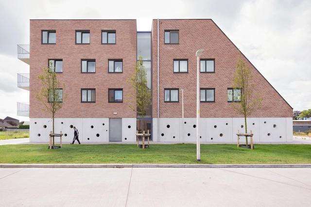 Social and Stacked Living / POLYGOON Architectuur - Drawings, Apartments, Facade, Door