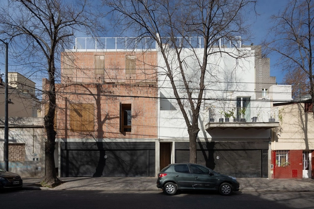 3 y 4 casas Maure / Ignacio Szulman arquitecto - Fotografía exterior, Casas, Fachada