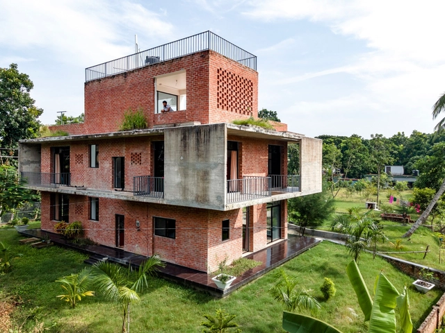 Noshu Molla’s House / RIVERINE Architecture - Exterior Photography, Houses, Garden, Facade