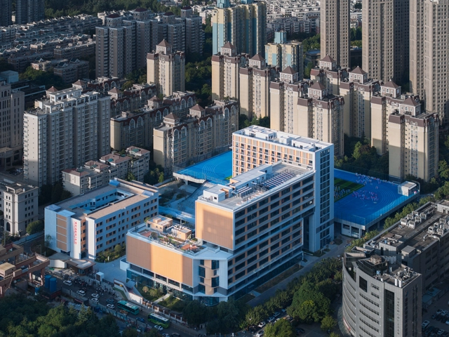 西安高新第一中学（高中部）改扩建 / 中国建筑西北设计研究院 屈培青工作室 - 建筑图, 更新项目, 表皮, 城市