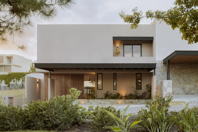 Casa Cantera 5 / Toru Arquitectos - Fotografía exterior, Casas, Patio interior, Fachada